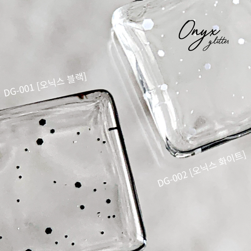 【DINO, IT'S NAIL O'CLOCK】Onyx Glitter [White]